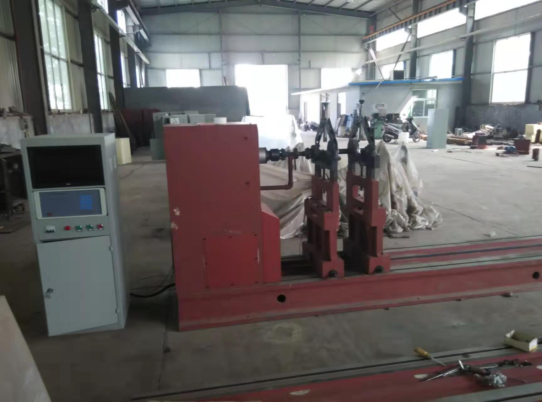 YYW-1600萬向節平衡機底漆狀態